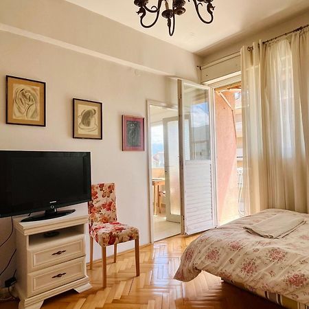 Mint Apartment Тиват Екстер'єр фото