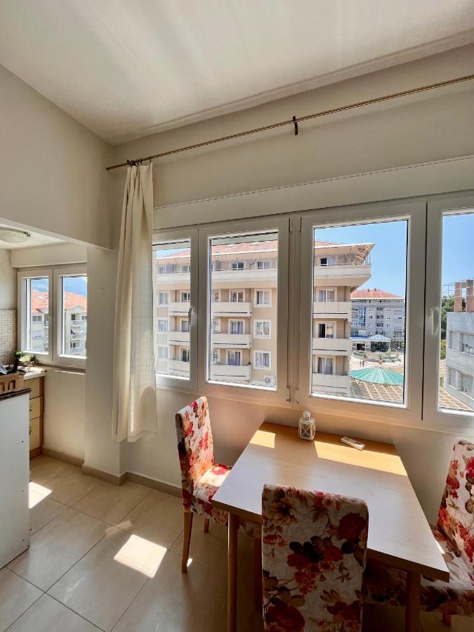 Mint Apartment Тиват Екстер'єр фото